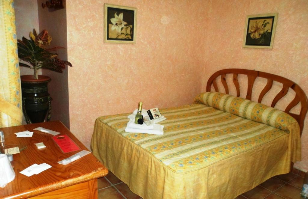 Hostal Castilla Mocejón Esterno foto